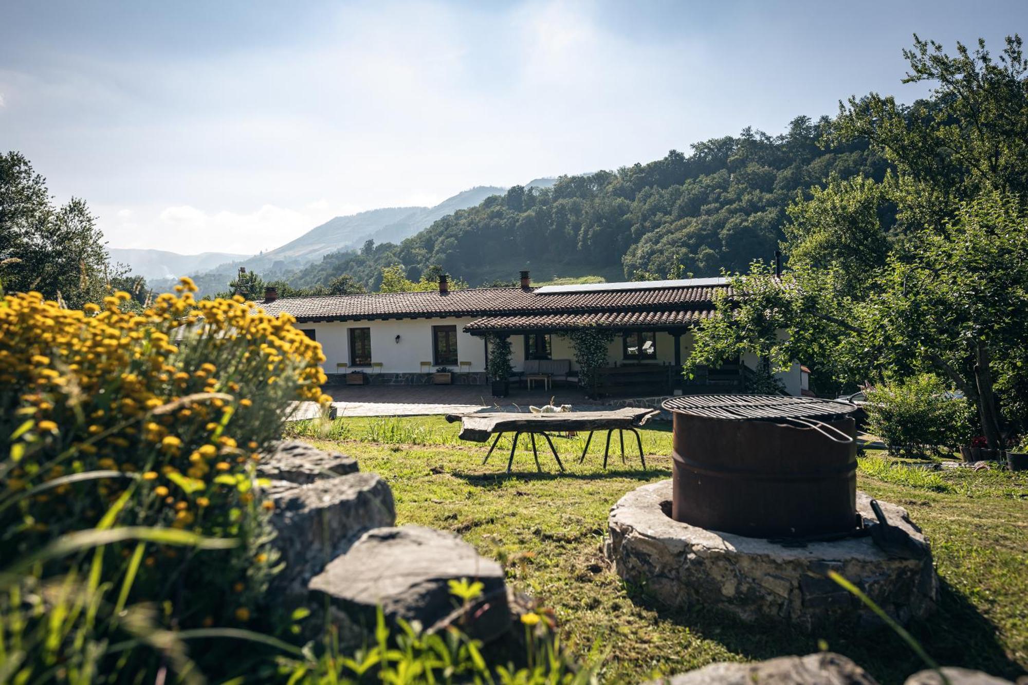Finca La Naguada Casa Rural En Asturias Beloncio Ngoại thất bức ảnh